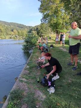 ribiško druženje za otroke na ribniku Brdinje (26)
